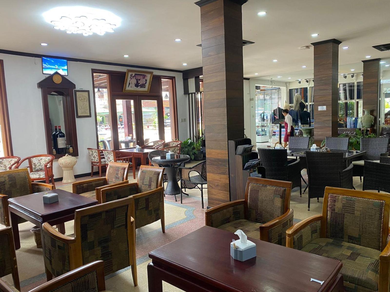 Subinh Hotel And Restaurant Pakse Exterior foto
