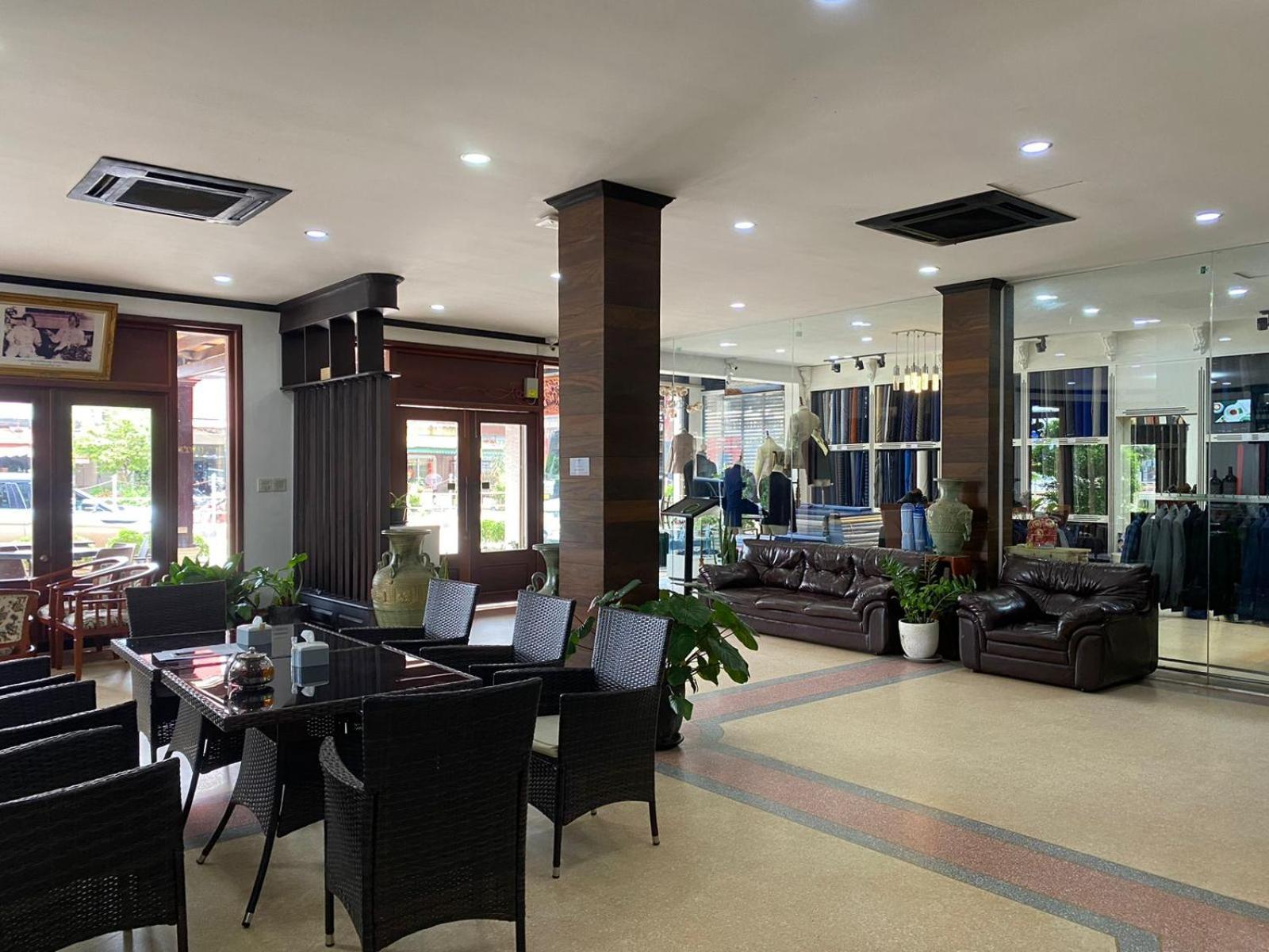 Subinh Hotel And Restaurant Pakse Exterior foto