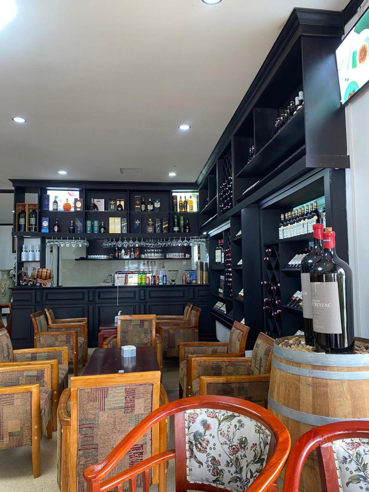 Subinh Hotel And Restaurant Pakse Exterior foto