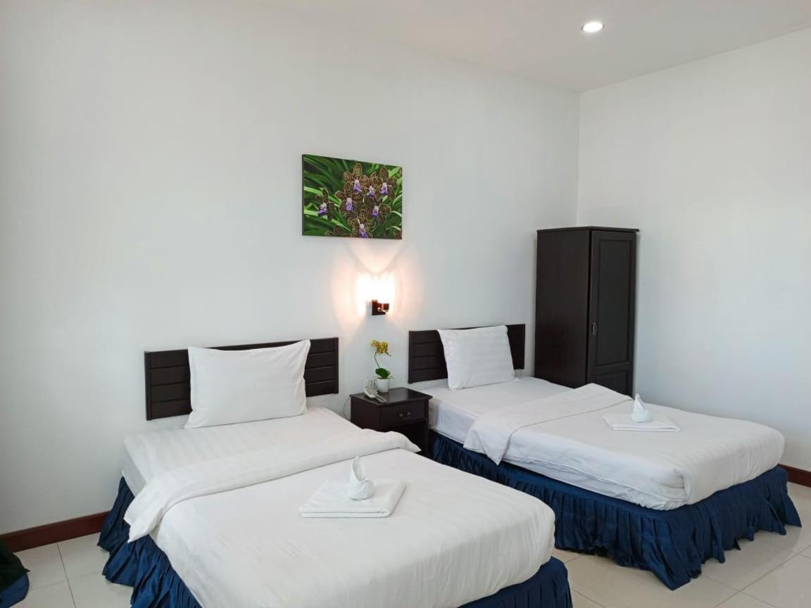 Subinh Hotel And Restaurant Pakse Exterior foto